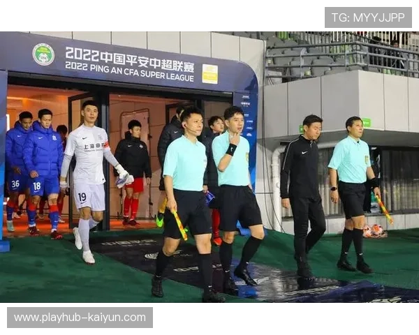 云南玉昆冬窗豪掷超2.5亿,一次性官宣十名新援加盟 云南玉昆冬窗豪掷超2.5亿,一次性官宣十名新援加盟